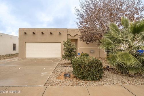 5525 Gobi Ln, Las Cruces, NM, 88011-7247 | Card Image