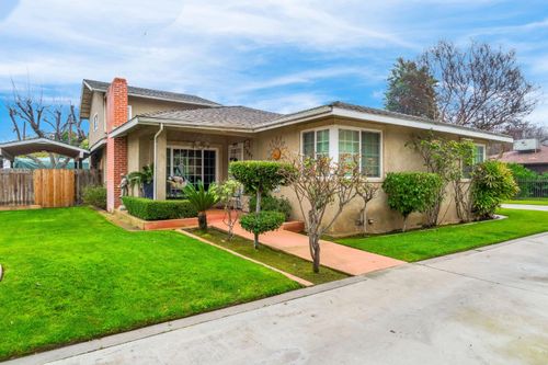 907 S Rogers Ln, Fresno, CA, 93727-4507 | Card Image
