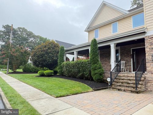 325 Murphys Way, Linwood, NJ, 08221-1867 | Card Image