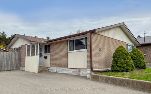 25 Shoreland Cres, Scarborough, ON, M1G1M4 | Card Image