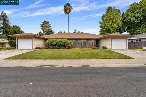 165 Fortado Cir, Sacramento, CA, 95831-1606 | Card Image