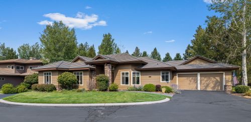 19595 Simpson Avenue, Bend, OR, 97702 | Card Image