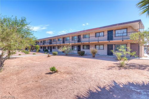 15-3726 Hazelwood St, Las Vegas, NV, 89119-7147 | Card Image