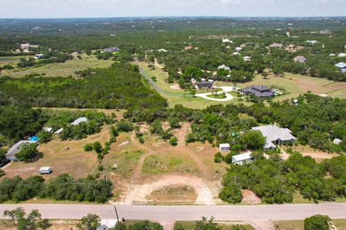 9207 Zyle Rd, Austin, TX, 78737-3424 | Card Image