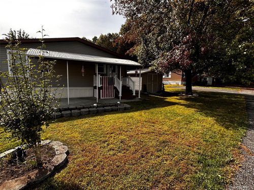 128-128 Brittany Ter, Rock Tavern, NY, 12575-5552 | Card Image