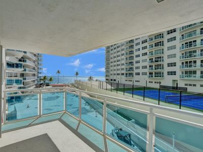 311 - 3430 Galt Ocean Dr, Condo with 2 bedrooms, 2 bathrooms and null parking in Fort Lauderdale FL | Image 2