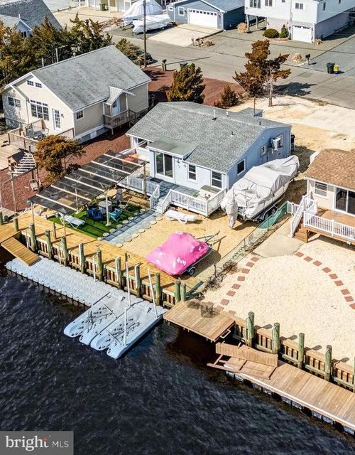 80 Dolphin Rd, Tuckerton, NJ, 08087-2407 | Card Image