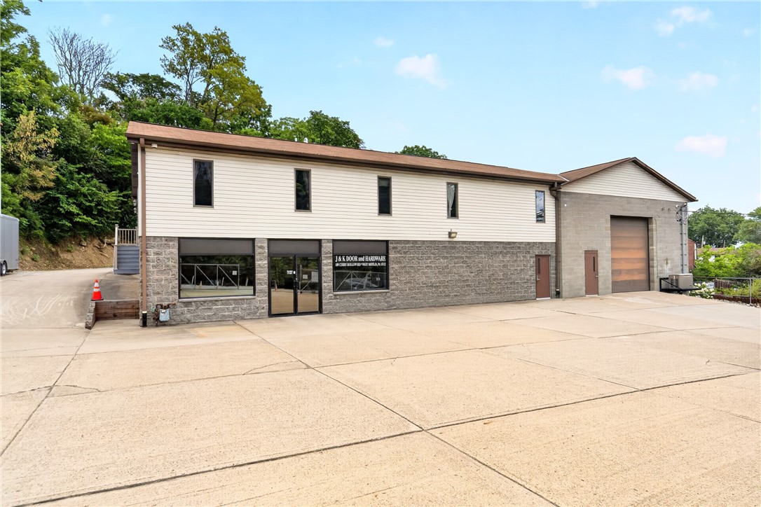 109 Curry Hollow Rd, West Mifflin, PA 15122