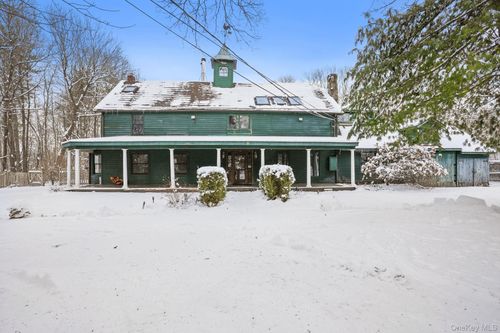 1780 Strawberry Rd, Mohegan Lake, NY, 10547-1045 | Card Image