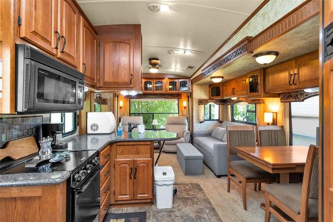 341 Coco Loop, Home with 0 bedrooms, 0 bathrooms and null parking in Pointblank TX | Image 6