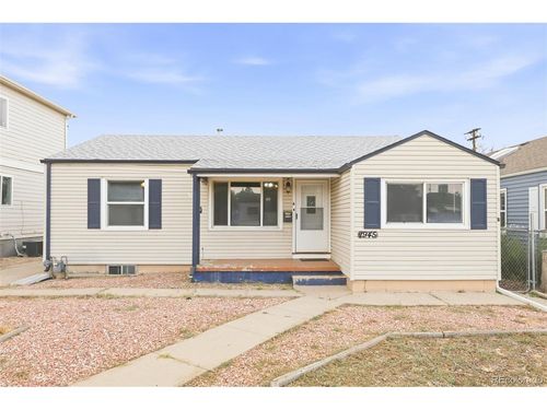 1945 Oakland St, Aurora, CO, 80010 | Card Image