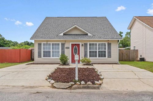 7151 Heather Oaks Dr, Pensacola, FL, 32506-3894 | Card Image