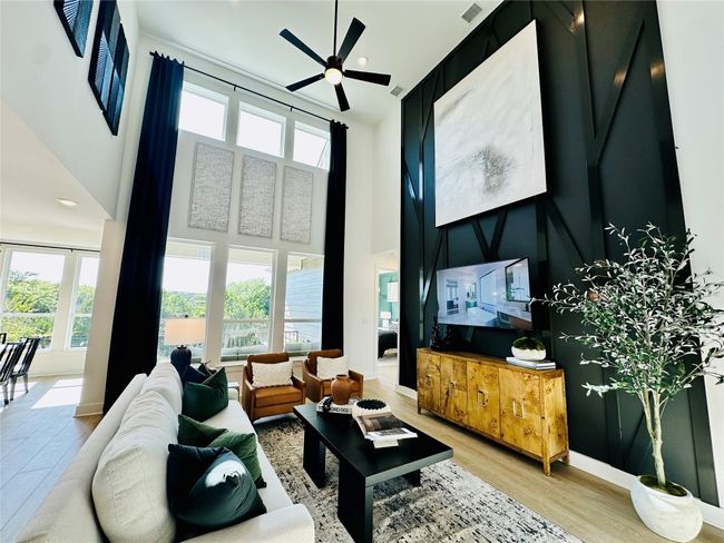 Stunning Family Room | Image 9