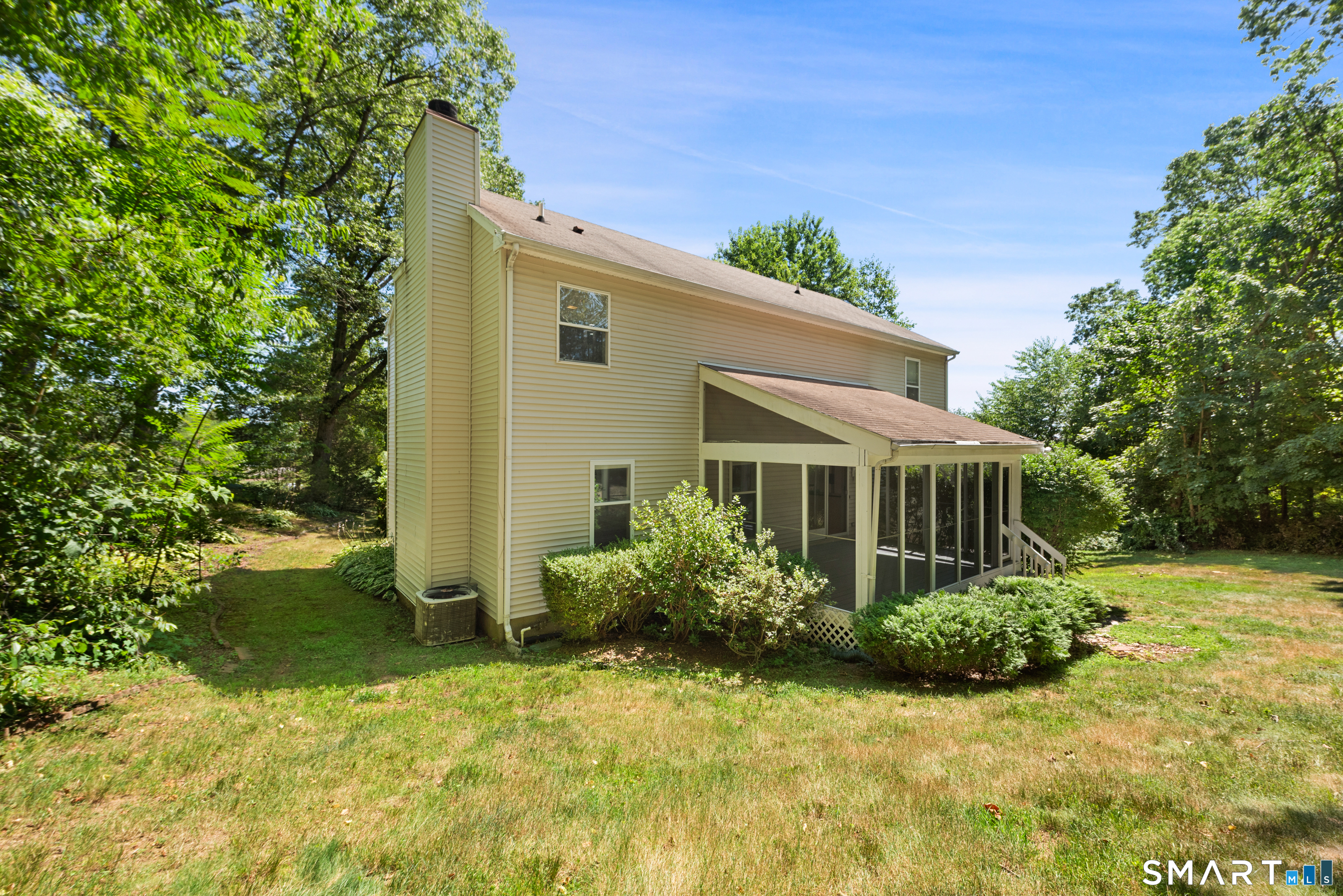 Residential Lease in North Haven 3