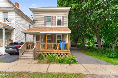 11 Burton St, Johnstown, NY, 12095-2027 | Card Image