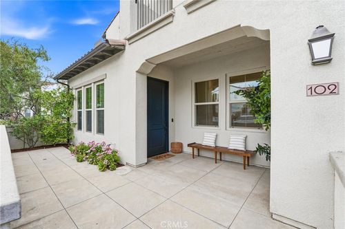 102 Trailblaze, Irvine, CA, 92618-0815 | Card Image