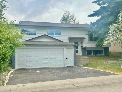 7032 78 St Nw, Calgary, AB, T3B4H9 | Card Image