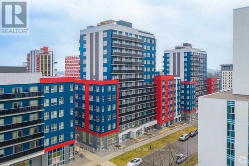2151-258B Sunview St, Waterloo, ON, N2L0H7 | Card Image