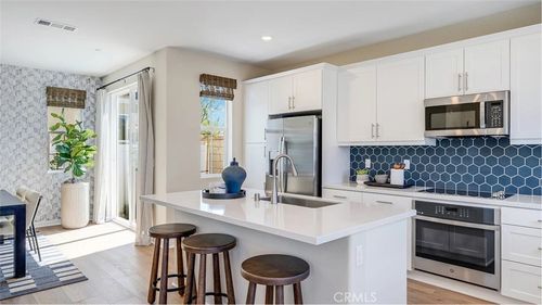 2612 E Forest Paseo, Ontario, CA, 91762-7515 | Card Image