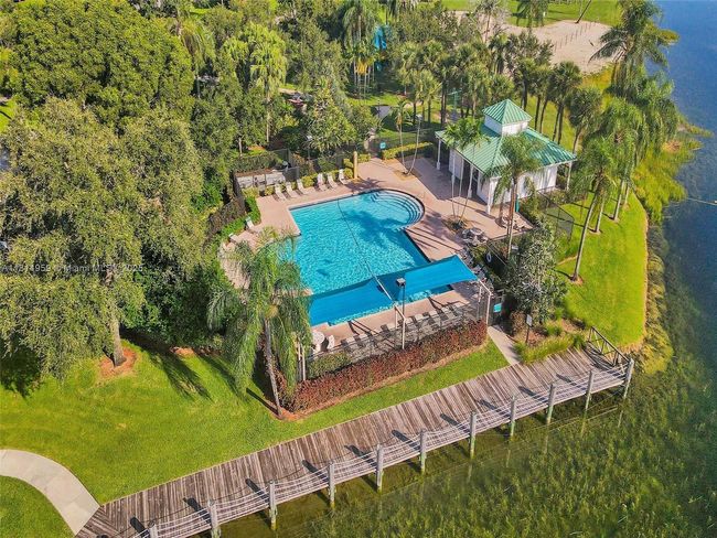 17610 Sw 4 Th Ct, House other with 4 bedrooms, 2 bathrooms and null parking in Pembroke Pines FL | Image 48