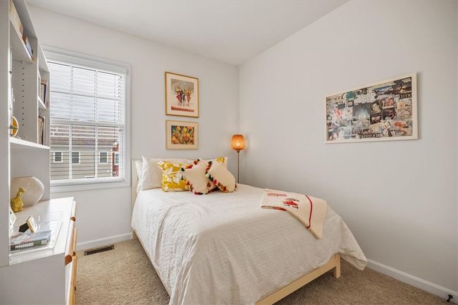 302 Osona Ln, Townhouse with 3 bedrooms, 3 bathrooms and 2 parking in Mars PA | Image 17