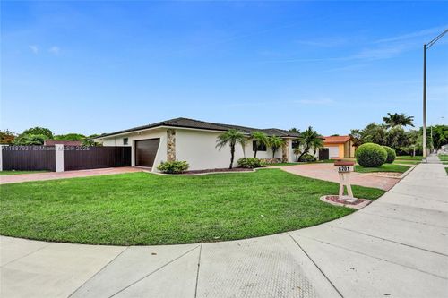 6201 Sw 107th Ave, Miami, FL, 33173-1213 | Card Image