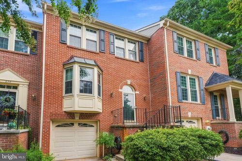 672 Budleigh Cir, LUTHERVILLE TIMONIUM, MD, 21093-1880 | Card Image