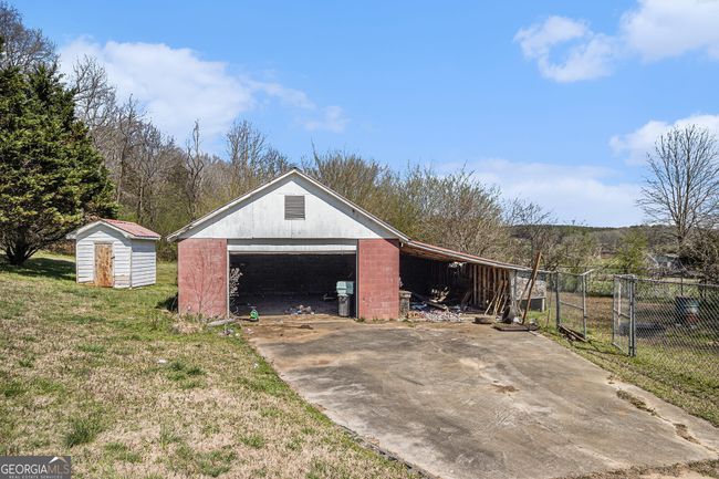 290 Lyons Bridge Rd Sw, House other with 4 bedrooms, 2 bathrooms and 4 parking in Lindale GA | Image 30