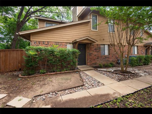 5714 Cedar Creek Dr, Benbrook, TX, 76109-5771 | Card Image