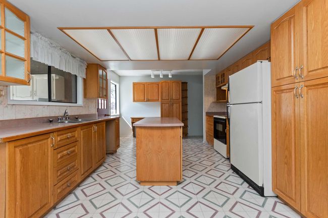 7230 Elm Rd, House other with 4 bedrooms, 3 bathrooms and 5 parking in Agassiz BC | Image 12