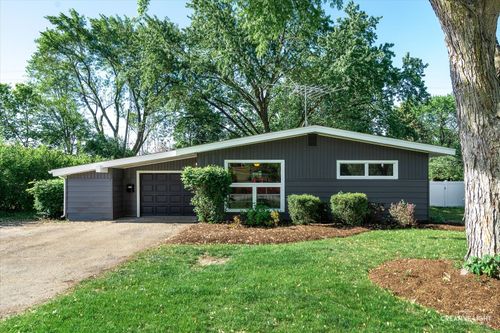 304 John St, North Aurora, IL, 60542-1552 | Card Image