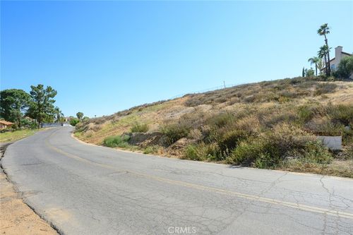 16527 Canyon Ridge Drive, Riverside, CA, 92503 | Card Image