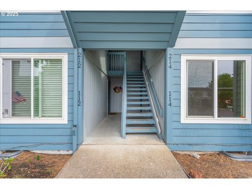 114-2330 Se Brookwood Ave, Hillsboro, OR, 97123-8168 | Card Image