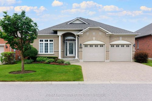 200 Bobby Locke Lane, Stouffville, ON, L4A1R3 | Card Image