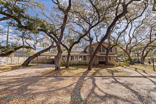 2901 Pelham Rd N, St Petersburg, FL, 33710-2849 | Card Image