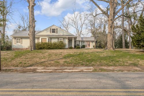 207 W Liberty St, Washington, GA, 30673-1625 | Card Image