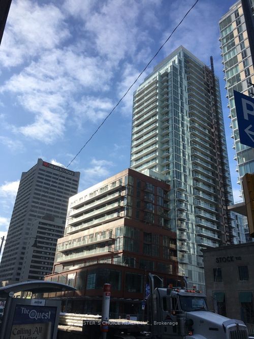 804-33 Helendale Ave, Toronto, ON, M4R0A4 | Card Image