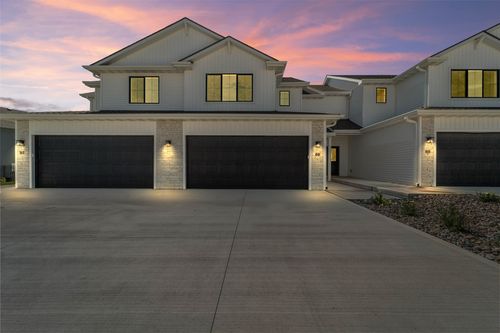 65-7000 Lake Ridge Ave, Des Moines, IA, 50320 | Card Image