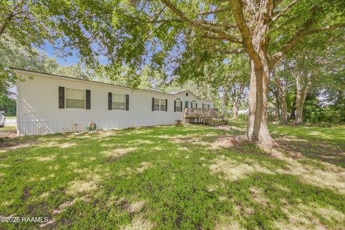 320 Doral St, Sunset, LA, 70584-5462 | Card Image