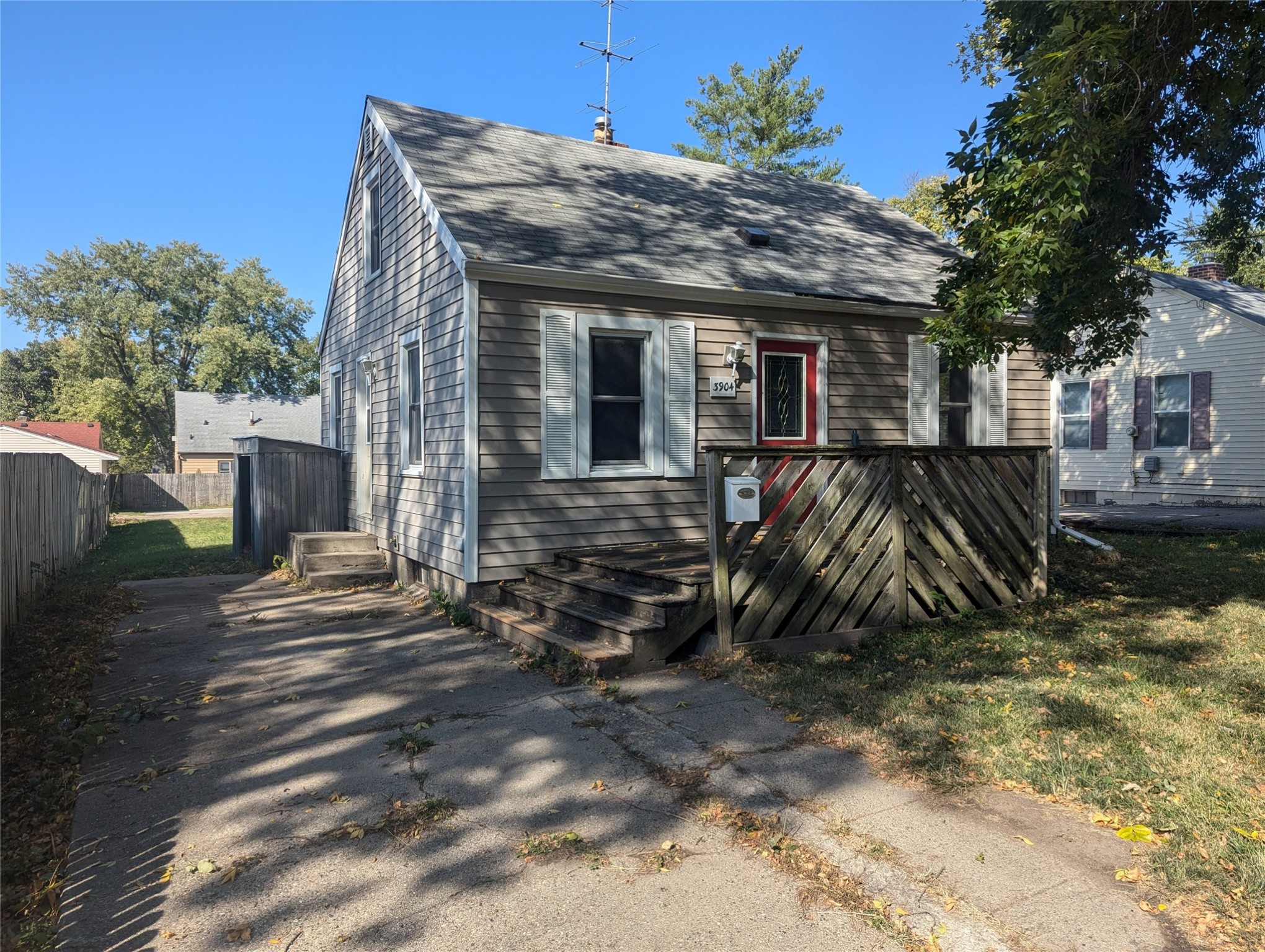 14th St, Des Moines, IA 50313