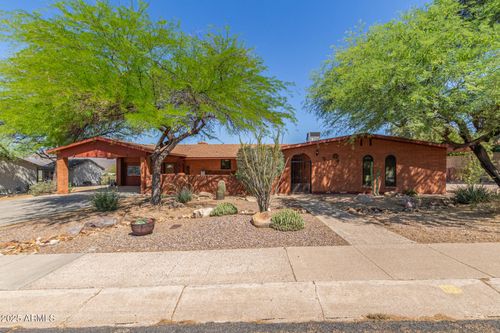 107 N Johnston Dr, Kearny, AZ, 85137-1204 | Card Image