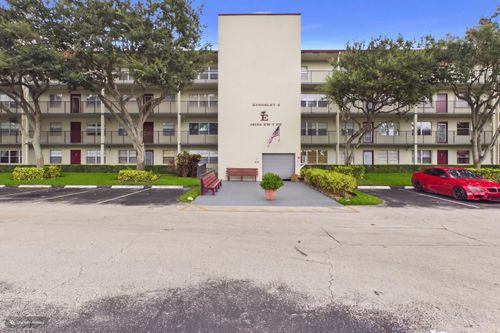 103e-13155 Sw 7th Ct, Pembroke Pines, FL, 33027-1838 | Card Image