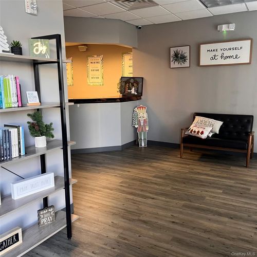 2-178 W Main Street, Brookhaven, NY, 11772 | Card Image