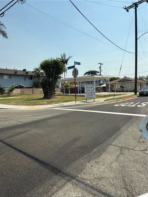 13108 Brock Ave, Paramount, CA, 90723-2409 | Card Image
