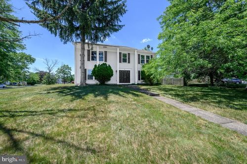23 Gulick Ln, Plainsboro, NJ, 08536-1119 | Card Image