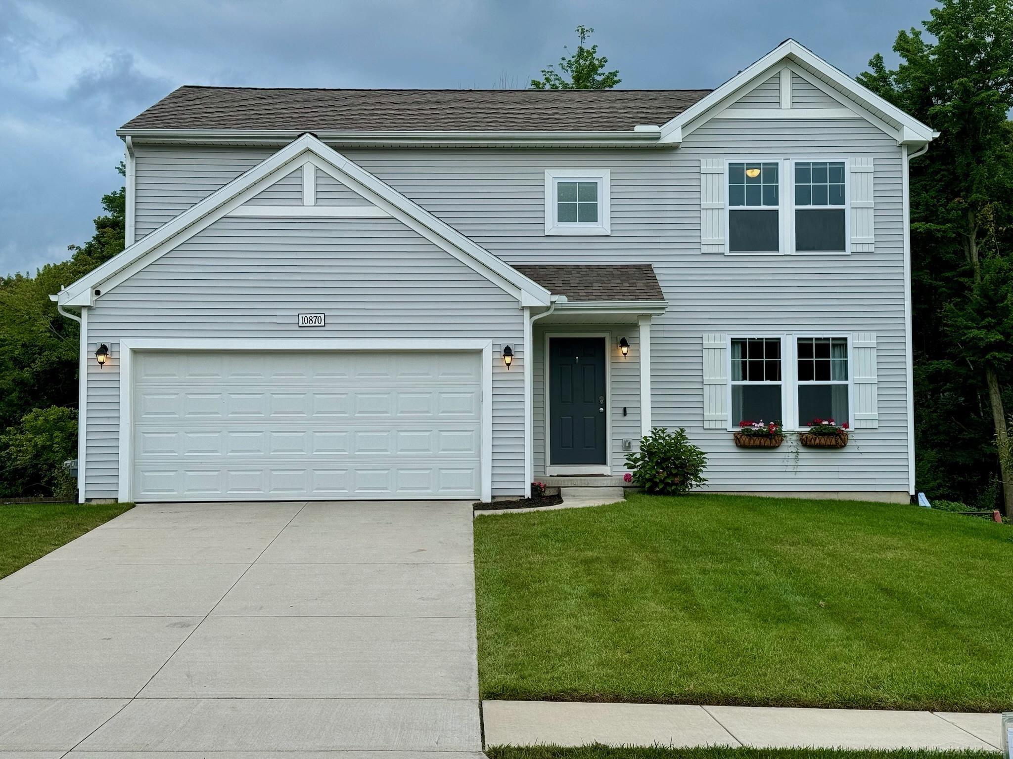 Carmen Oak Dr, Lowell, MI 49331 #1