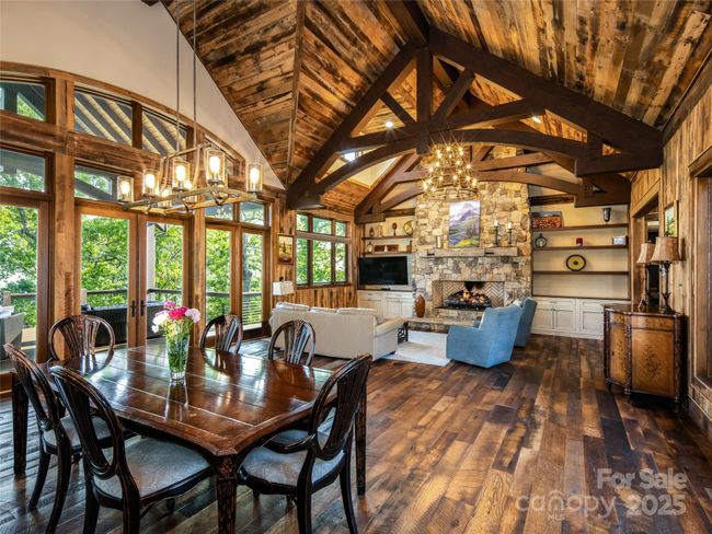 93 N Snow Ridge Dr, House other with 5 bedrooms, 7 bathrooms and null parking in Hendersonville NC | Image 17