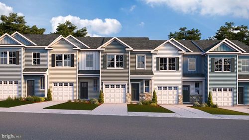 26 W Strasburg Rd, FRONT ROYAL, VA, 22630 | Card Image
