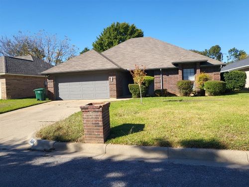 3804 Ashley Lane, Fort Worth, TX, 76123 | Card Image