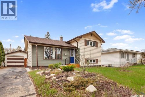 1309 Av N S, Saskatoon, SK, S7M2R2 | Card Image